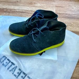 Cole Haan Lunargrand Chukka size 9